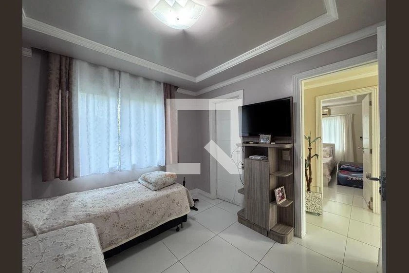 Furnished house with a closed kitchen and 4 en-suites — photo 25
