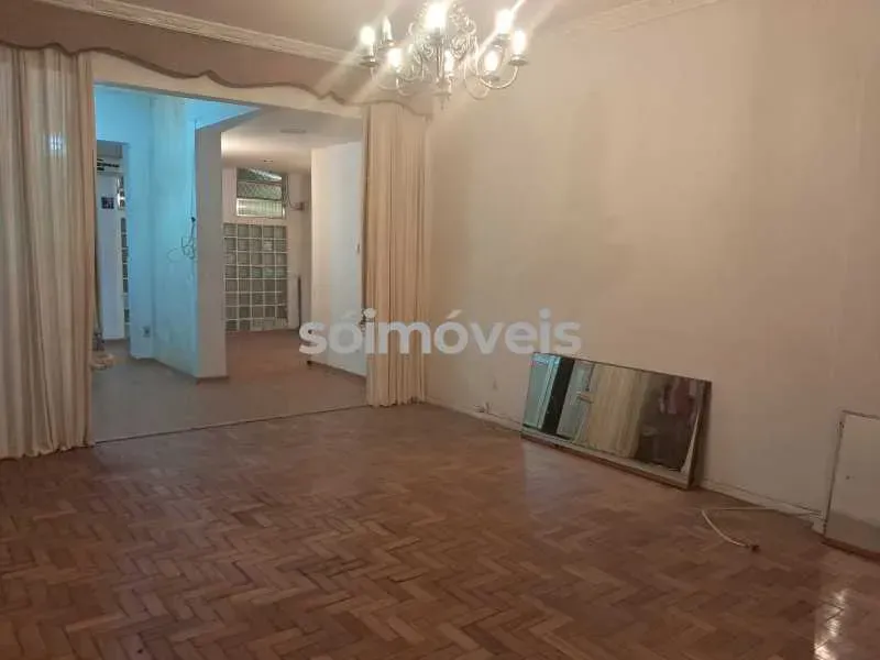 Garden-type apartment with 2 bedrooms and 2 baths — photo 3