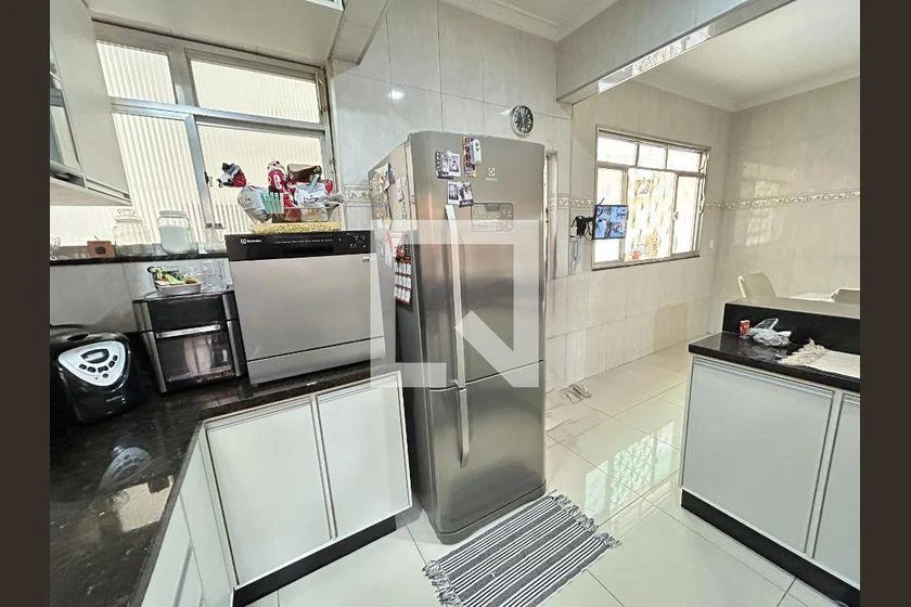 Furnished house with 4 bedrooms and 2 bathrooms — photo 22