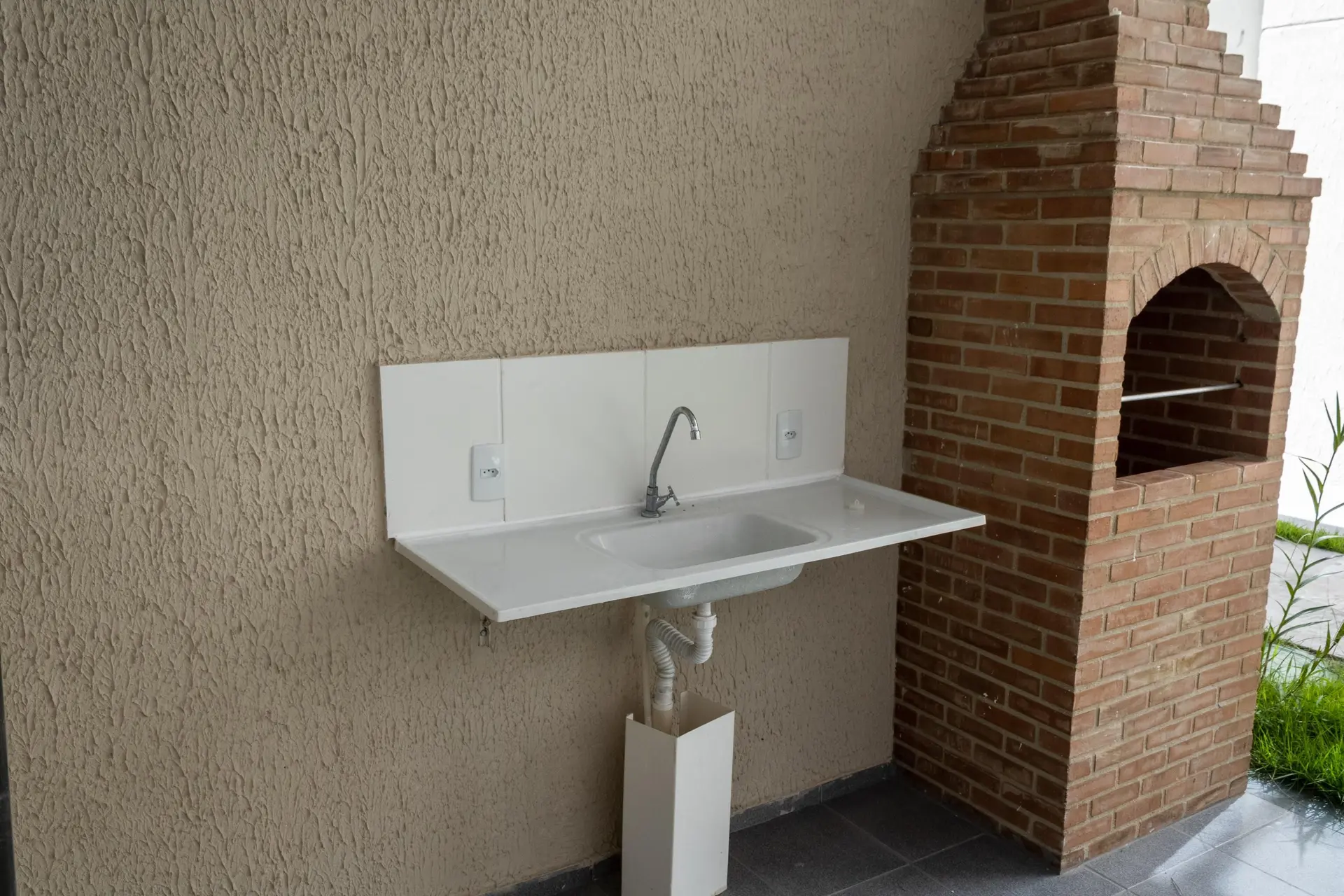 Apartamento en alquiler con 2 dormitorios y parrilla en la terraza — photo 28