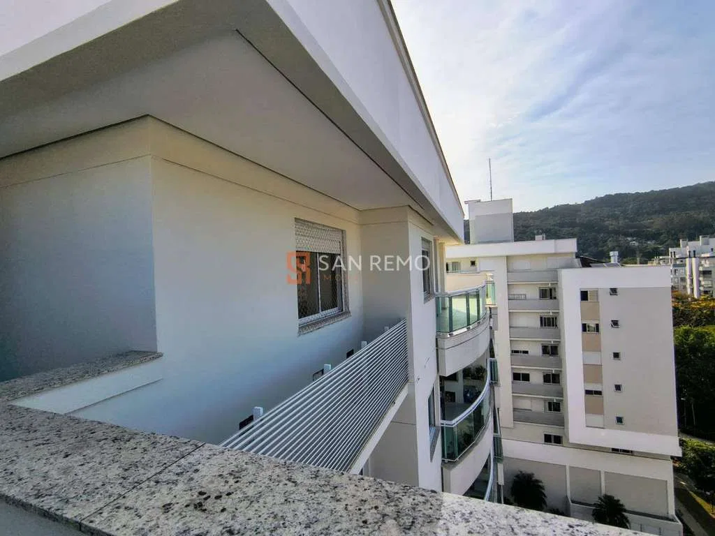Park view in a 3-bedroom apartment, 184 m² — photo 28