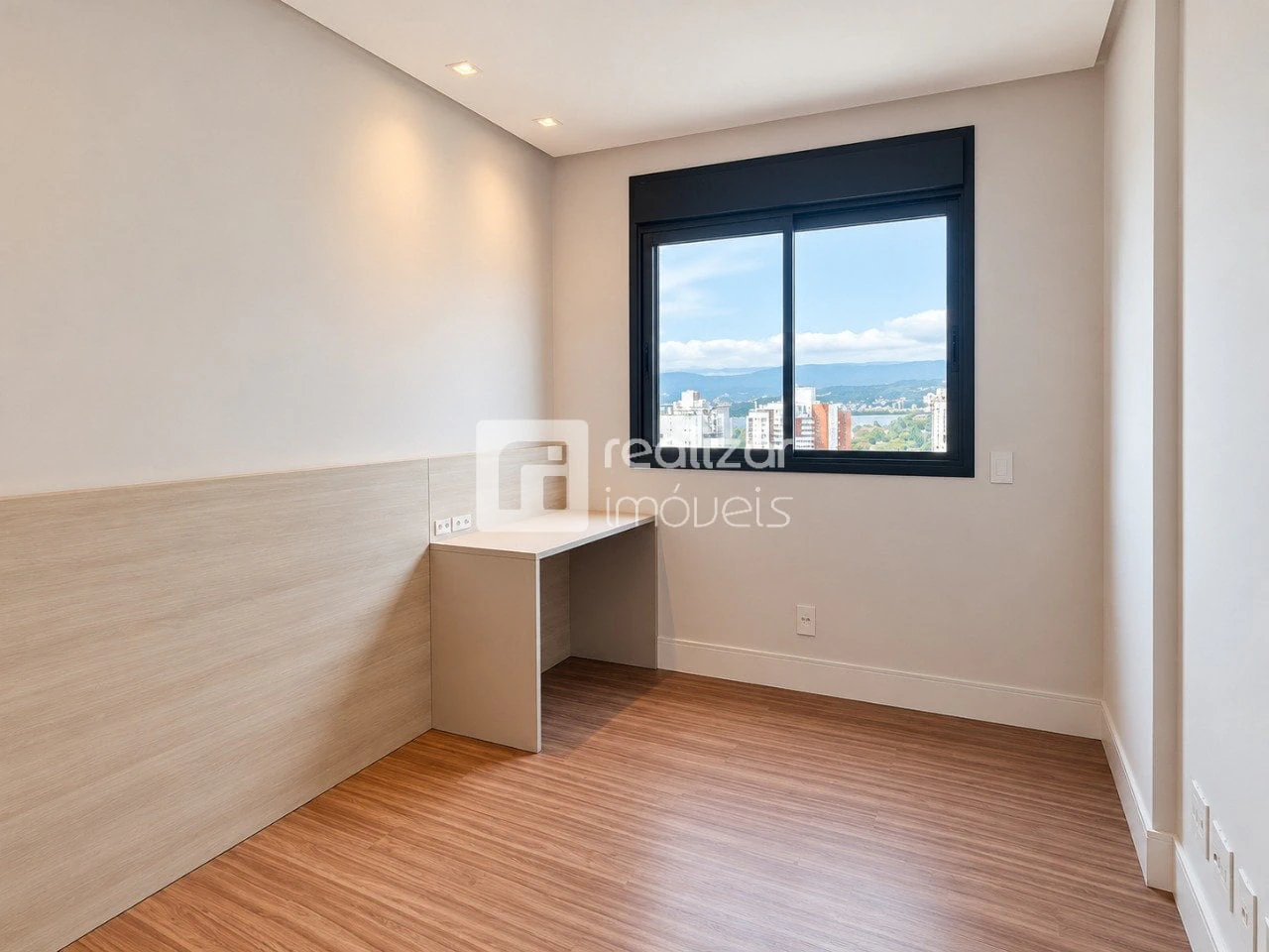 Furnished apartment, 79 m², with a grill on the balcony — photo 9