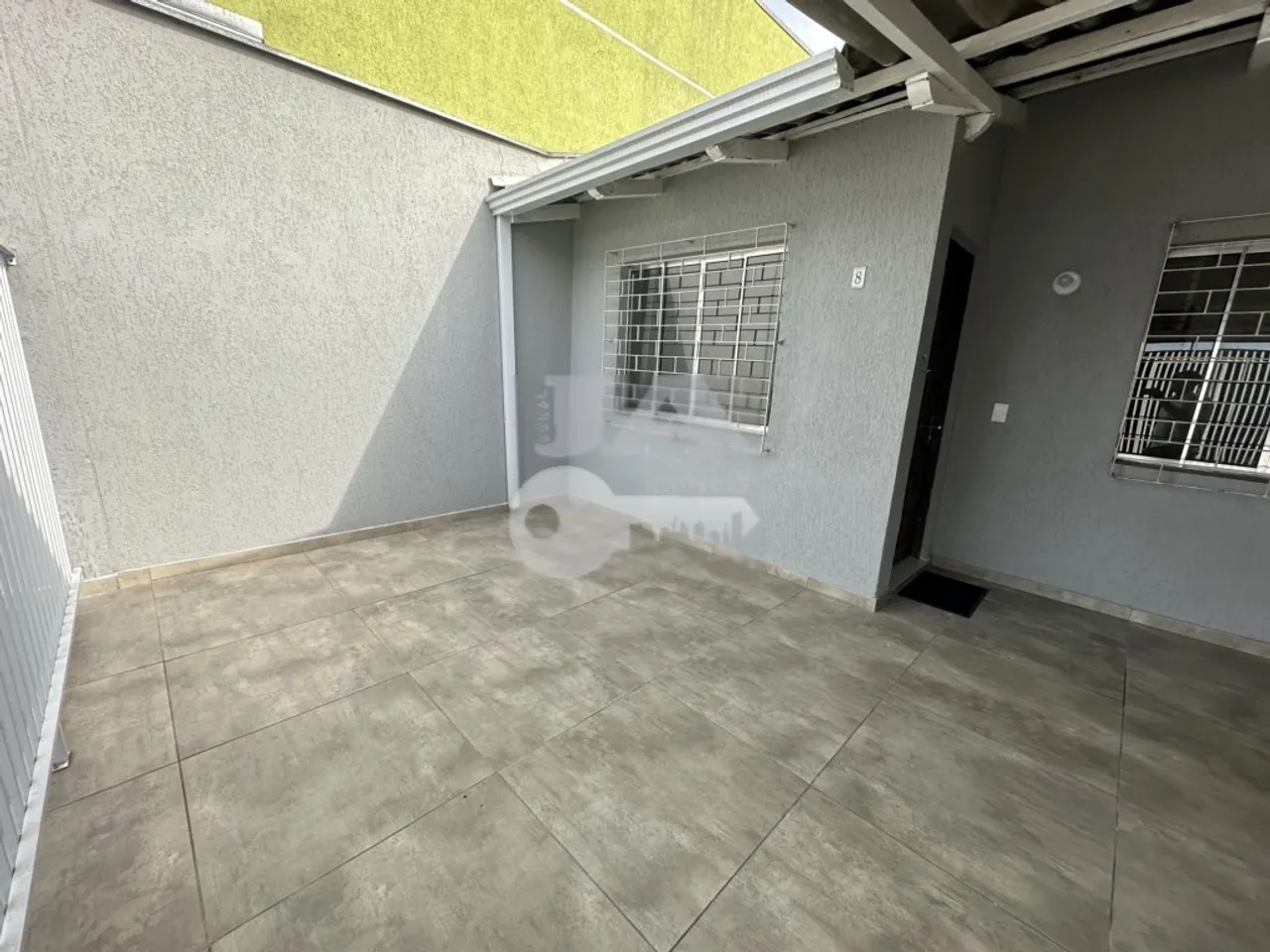Residential house with 2 bedrooms and a closed kitchen — photo 15
