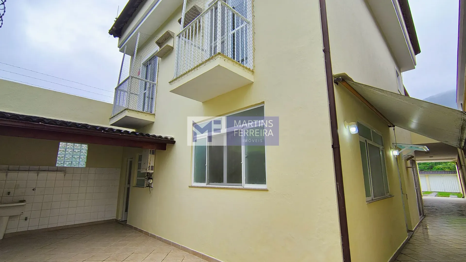 4-bedroom house with a bathtub in Rio de Janeiro — photo 14