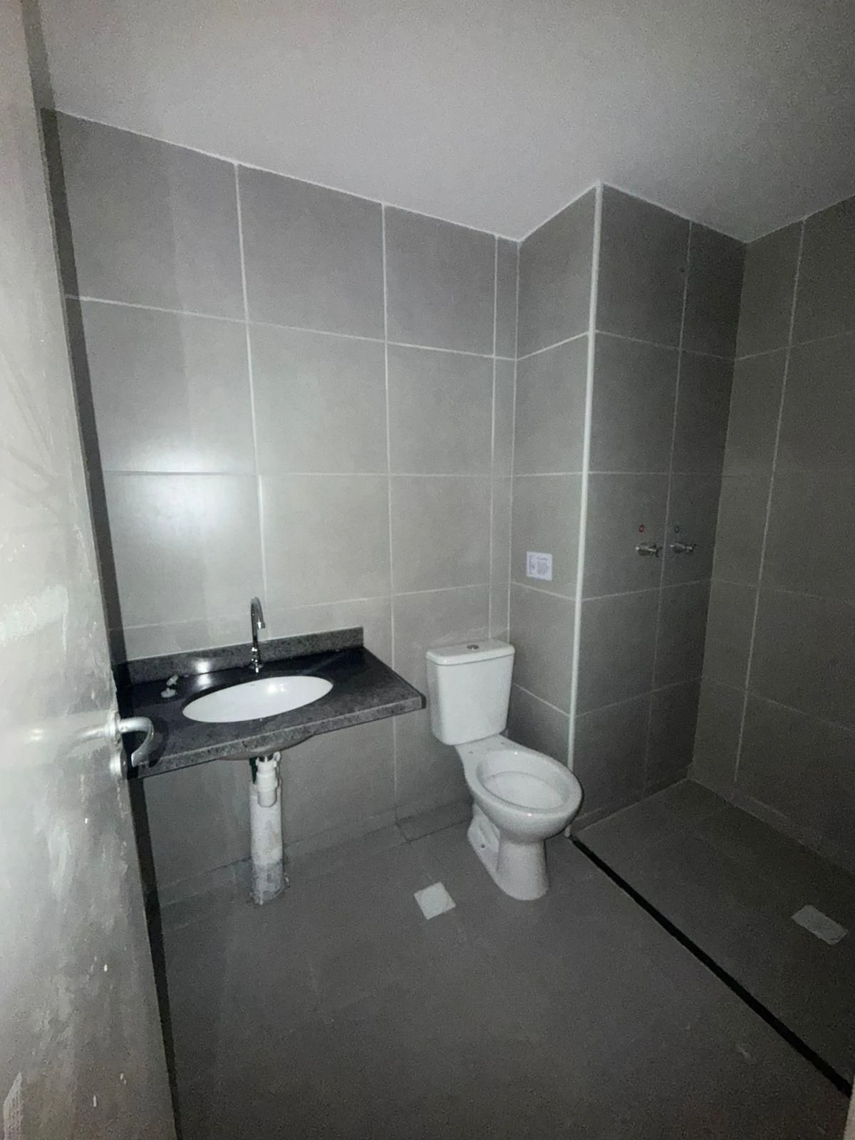 Apartamento de 1 dormitorio con cocina abierta y balcón — photo 6