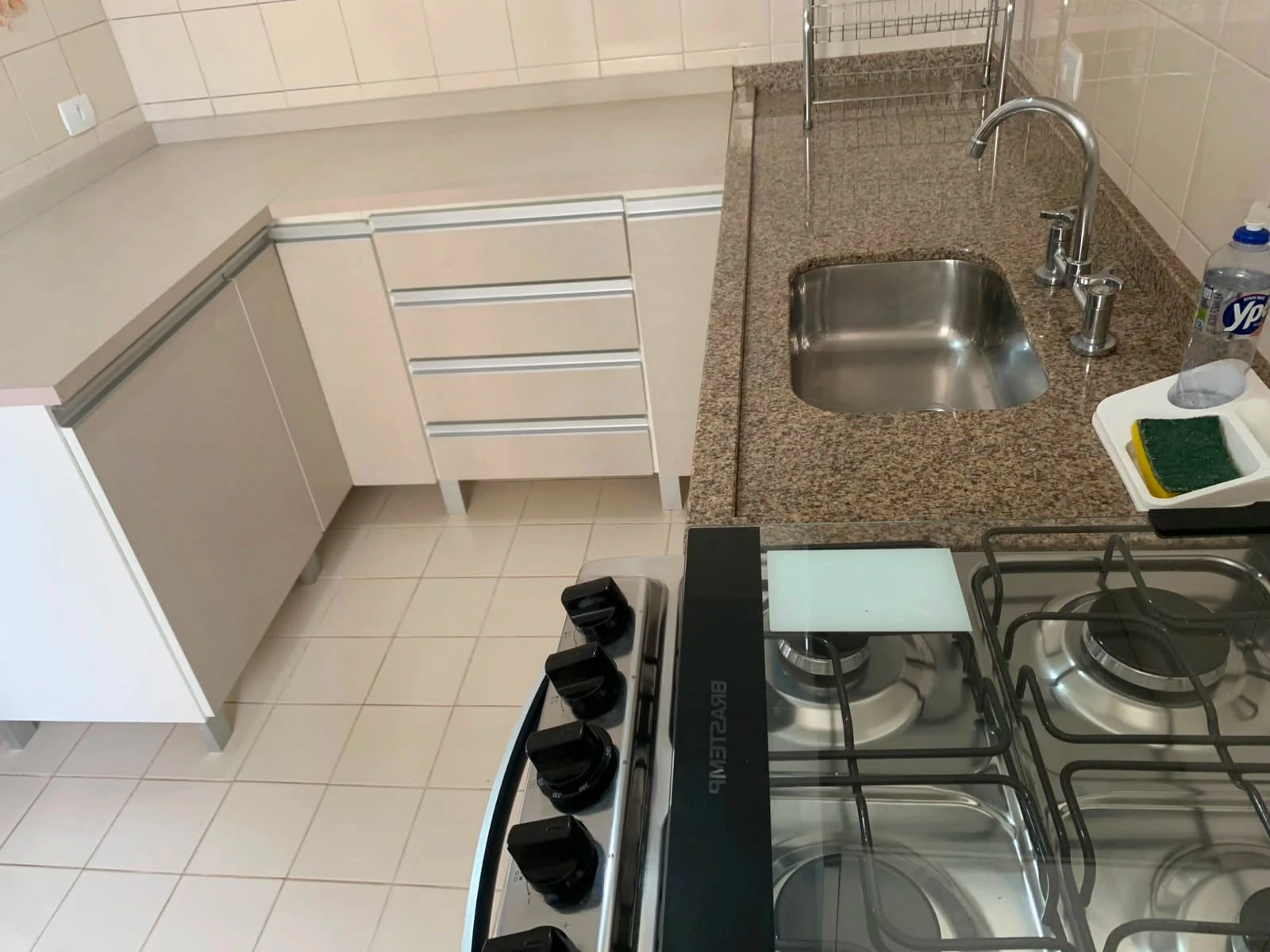Furnished 2-bedroom, 73 m² apartment in Curitiba — photo 4