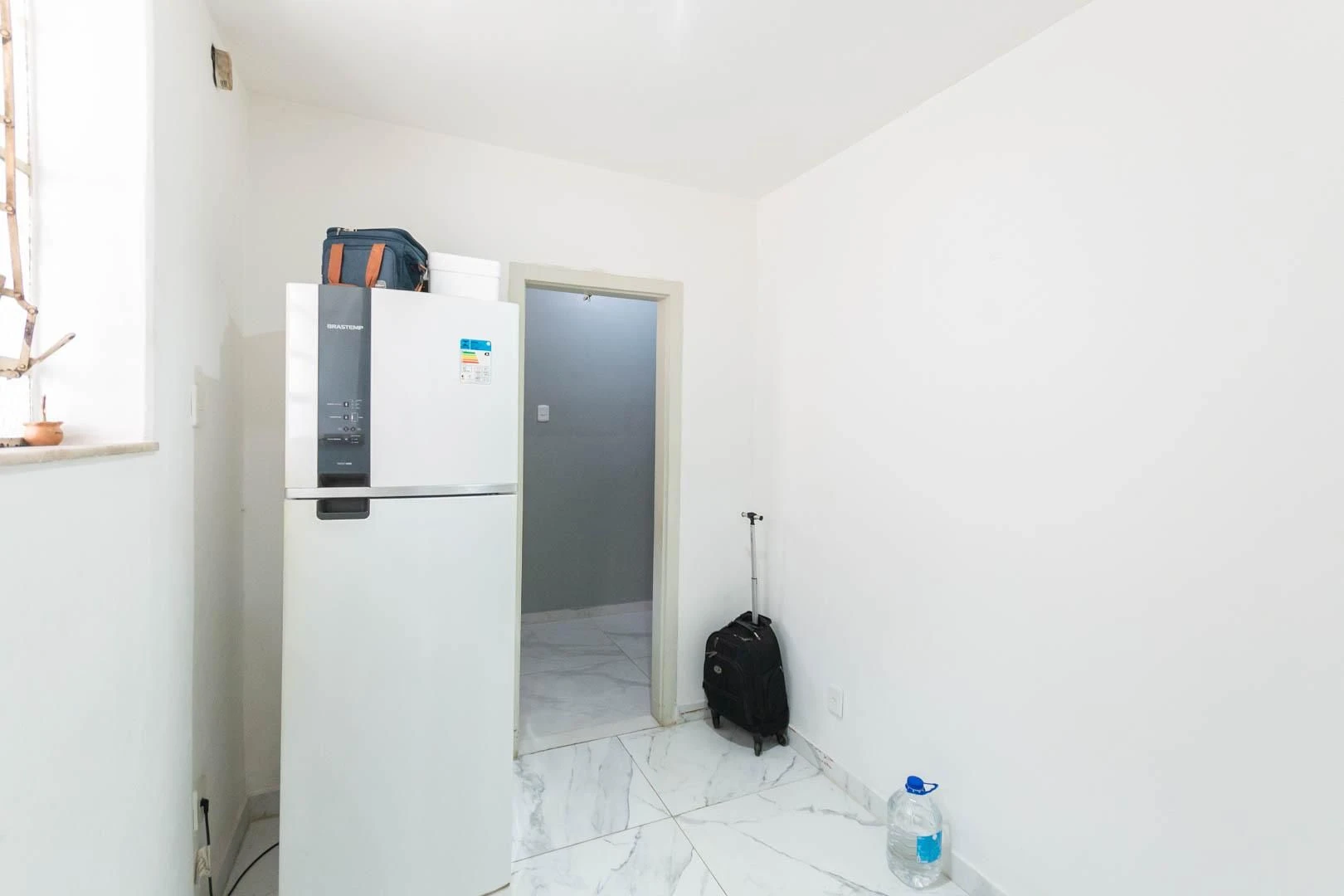 Casa com 4 quartos e varanda, pronta para morar — photo 7