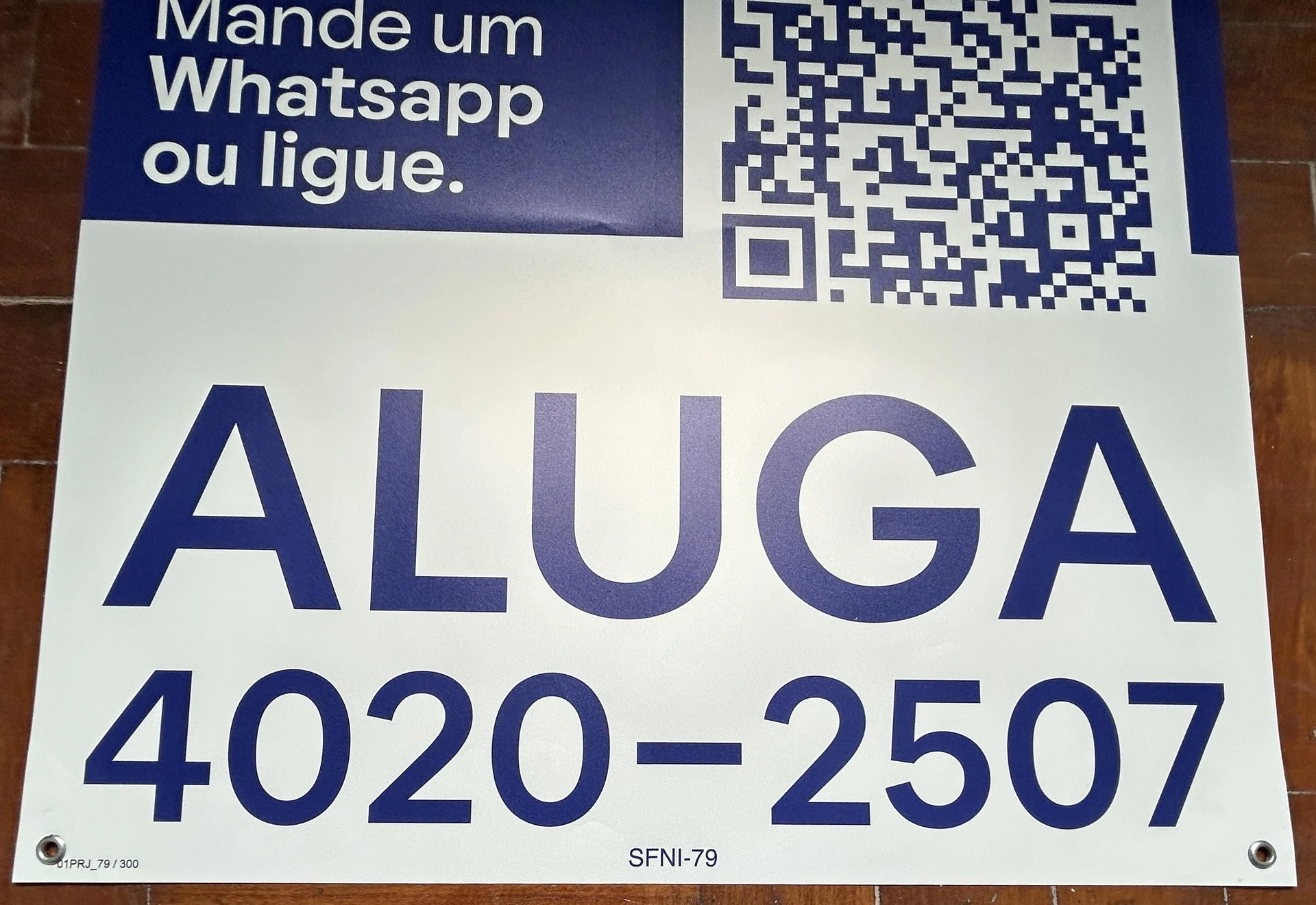 Casa de 2 quartos com piso de madeira ou laminado — photo 40