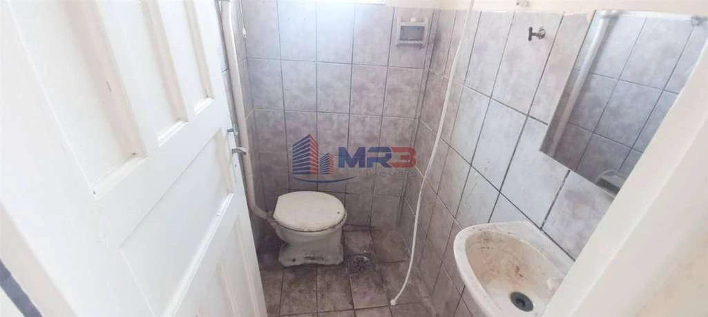 35 m² studio with 1 bedroom and 1 bathroom — photo 4