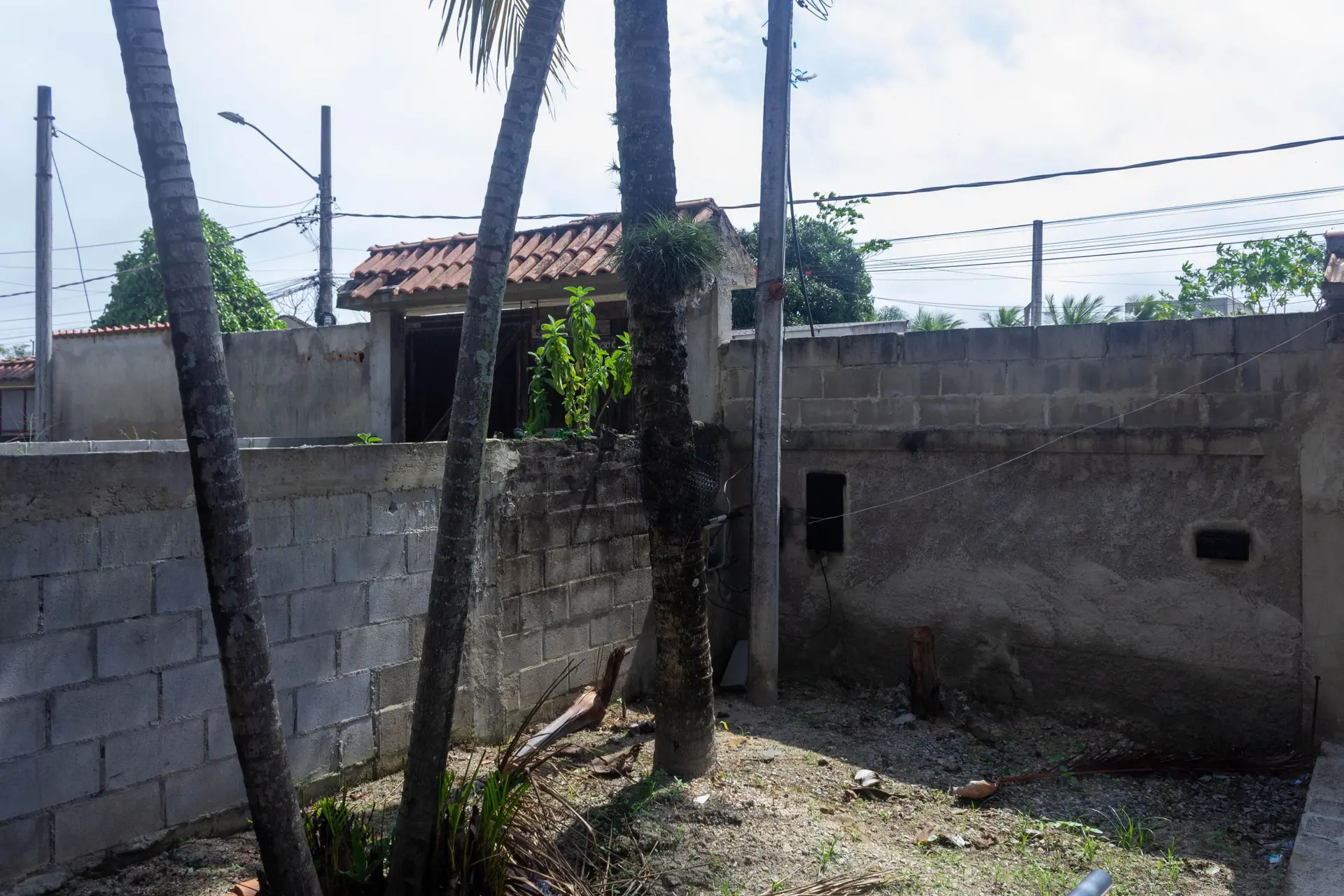 3-bedroom house, 1 with its own bathroom, 400 m² — photo 32