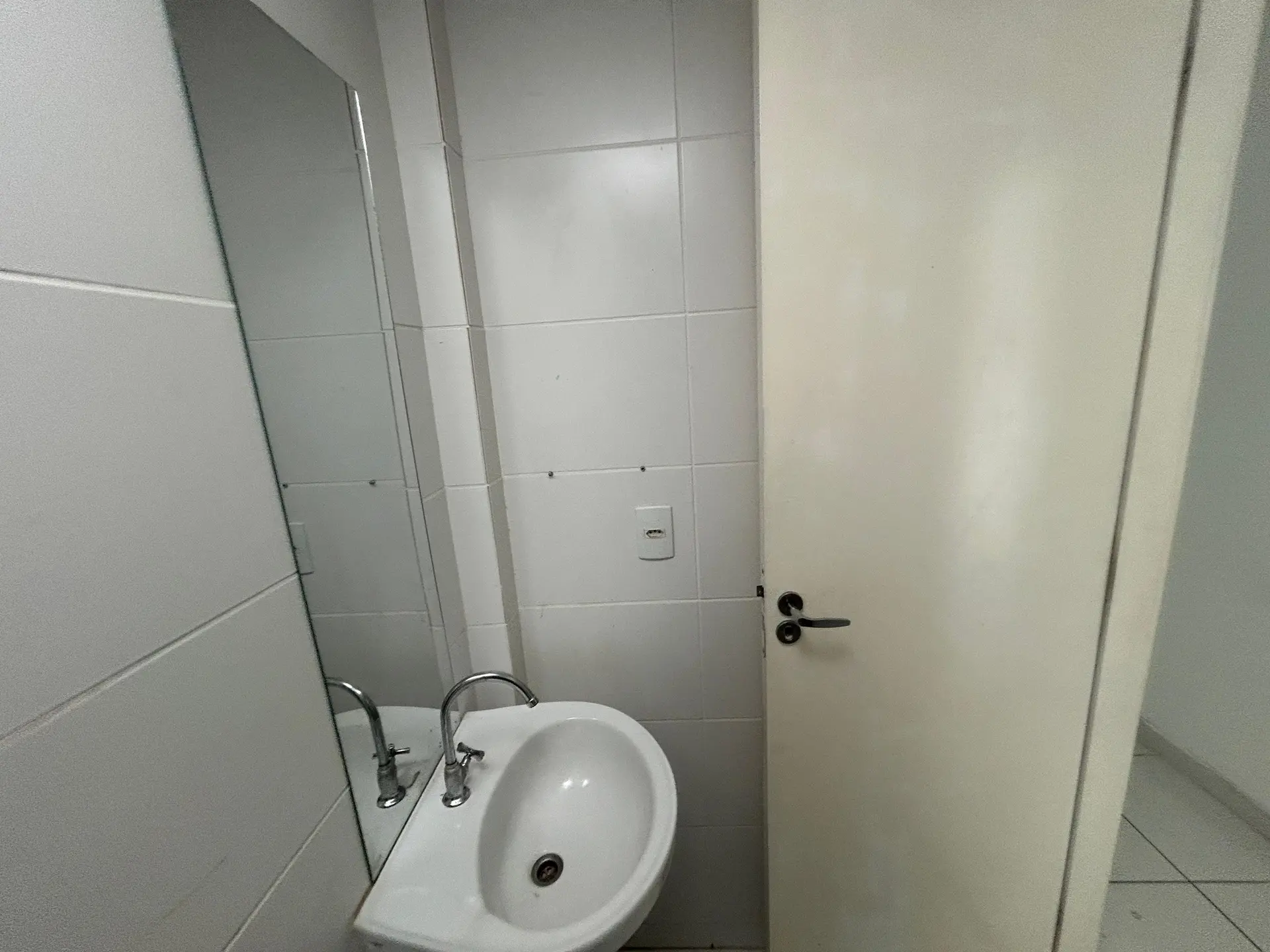 Apartamento sem mobília de 1 quarto com 2 banheiros — photo 45