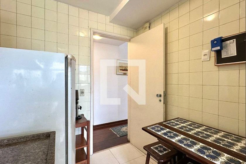 Mountain view in a one-bedroom apartment, 58 m² — photo 9