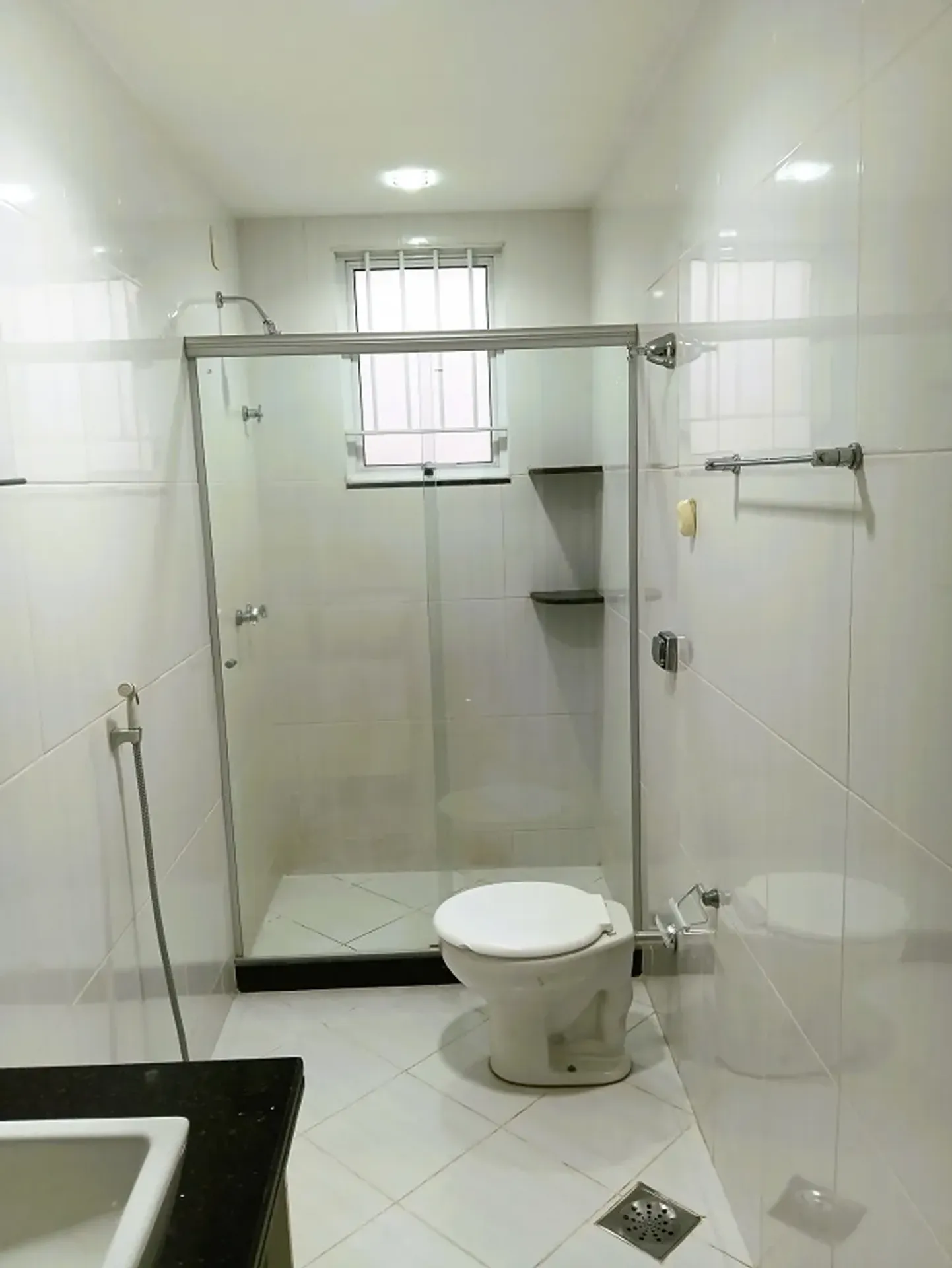 Casa sem vaga, 3 quartos e 3 banheiros reformada — photo 36