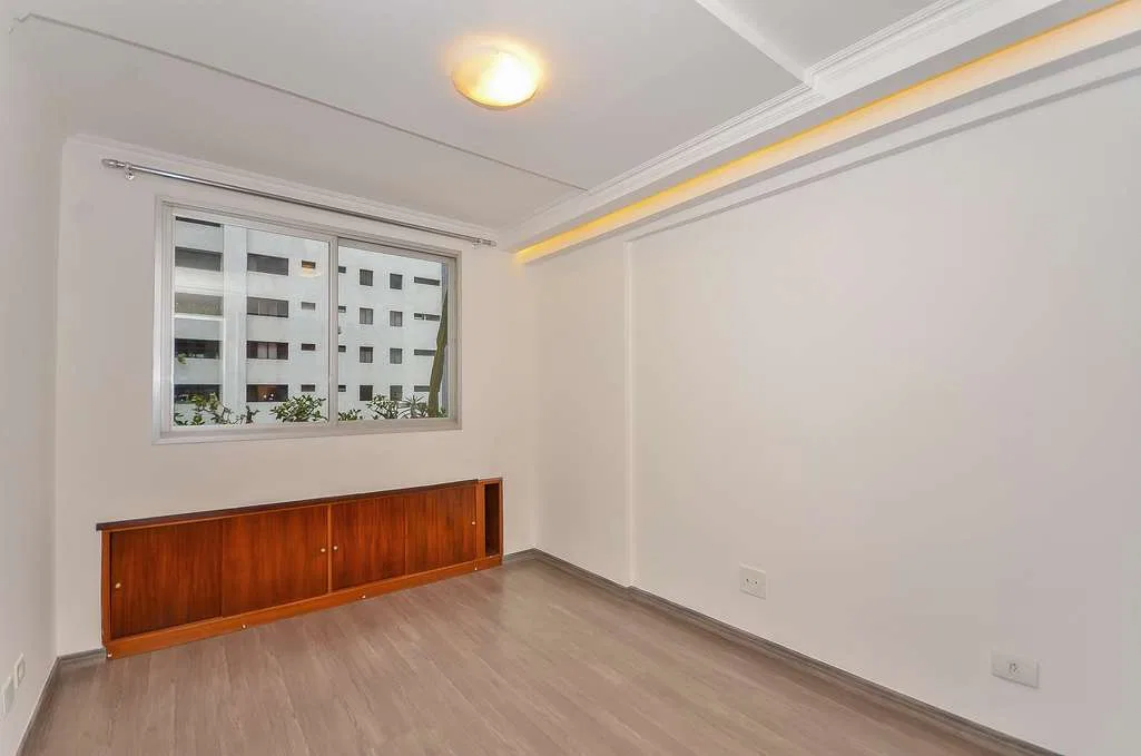 Home office in a 3-bedroom apartment, 82 m² — photo 5
