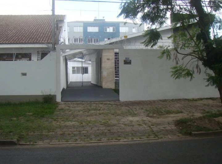 Unfurnished 460 m² house with 3 bathrooms and 10 parking spots — photo 5