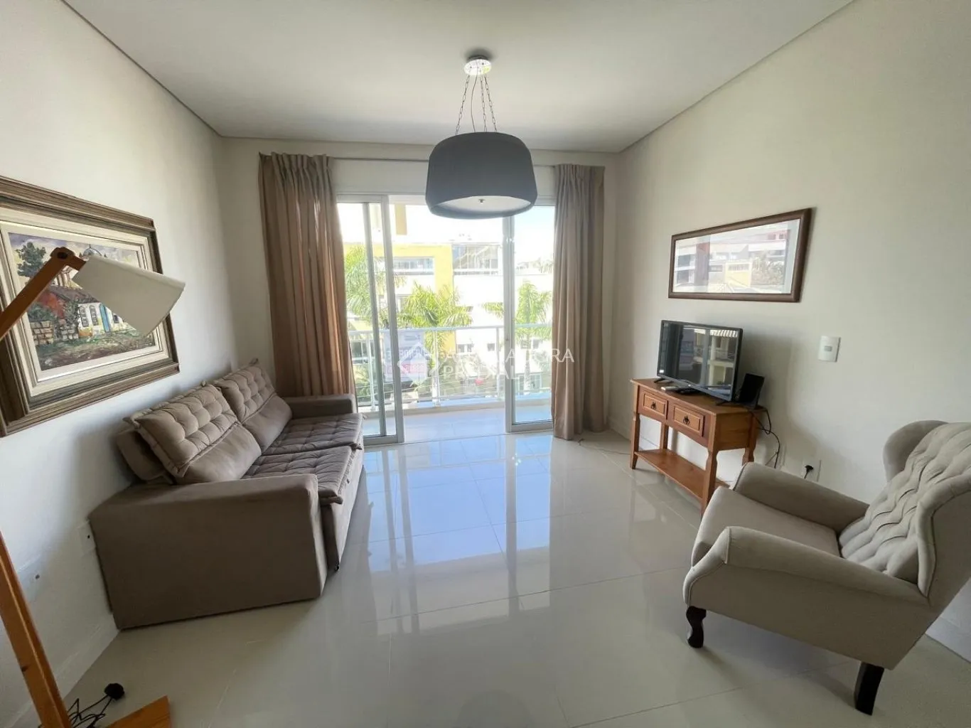 Apartamento amueblado de 3 dormitorios con cocina abierta — photo 8