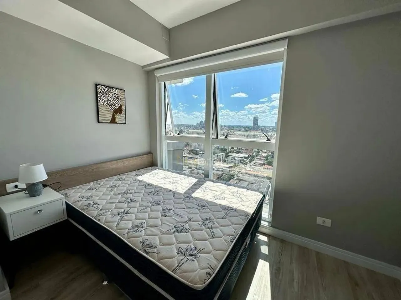 1-bedroom apartment with en-suite and a balcony — photo 11