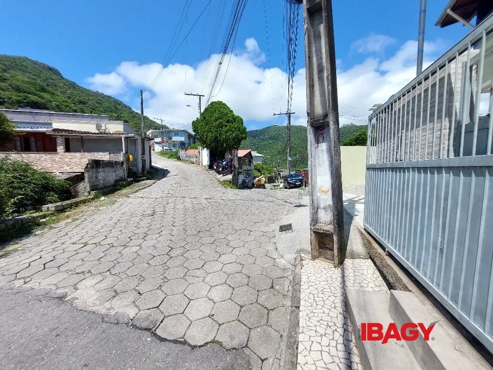 Unfurnished kitnet with laundry area and 1 bathroom, 47 m² — photo 9