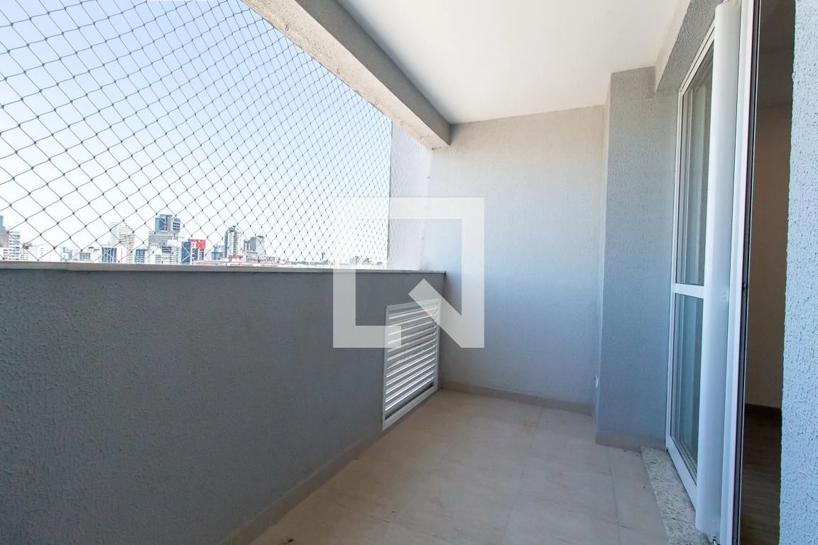 2-bedroom apartment with a grill on the balcony in Curitiba — photo 28