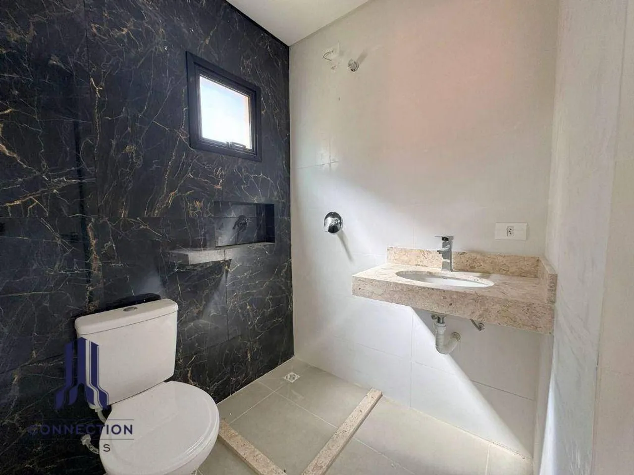 Unfurnished house with 3 bedrooms and private garden — photo 19