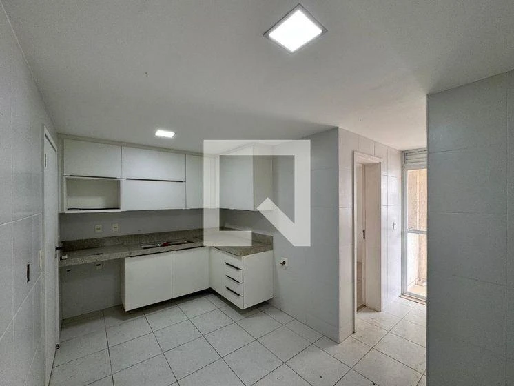158 m² apartment with a park view and a grill on the balcony — photo 19
