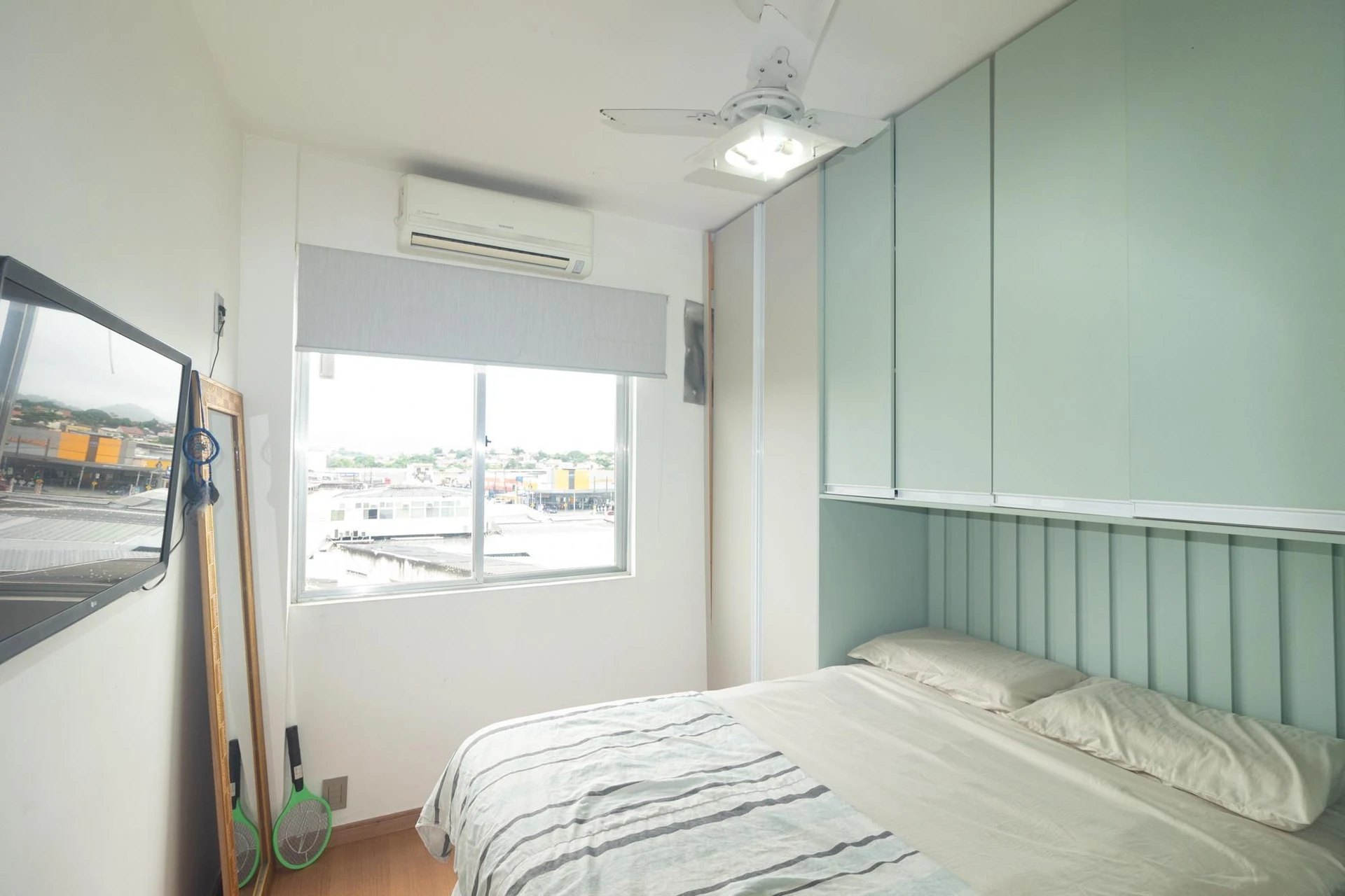 47 m² apartment with a washing machine and a home office — photo 3