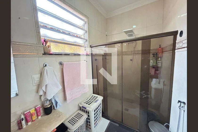 Furnished house with 4 bedrooms and 2 bathrooms — photo 38