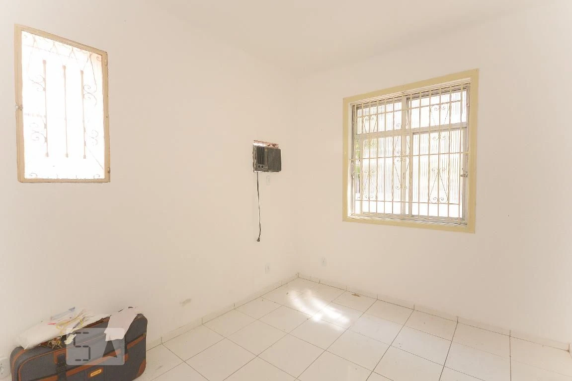 House for rent with 5 bedrooms and 2 bathrooms — photo 16