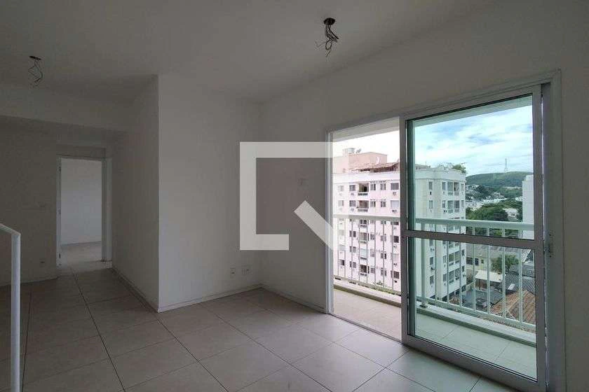 Apartamento com 2 quartos e sacada, 61 m² — photo 14