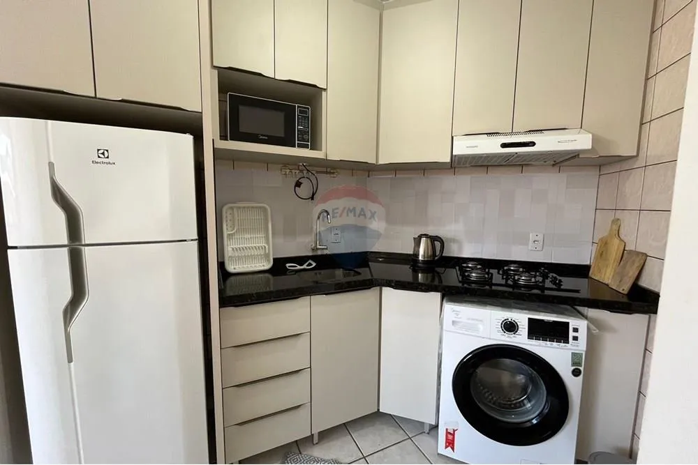 Furnished 1-bedroom apartment with 60 m² and 1 bath — photo 2