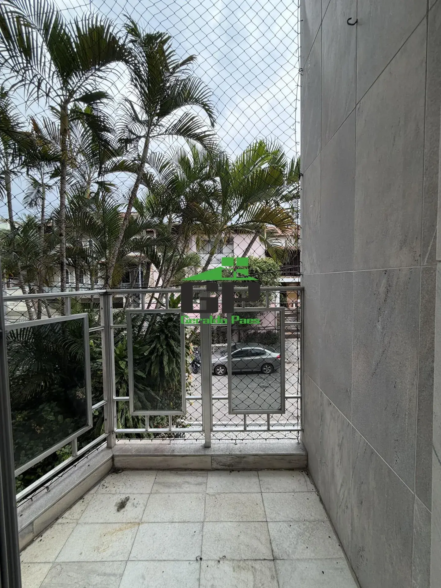 3-bedroom apartment with a washing machine — photo 30