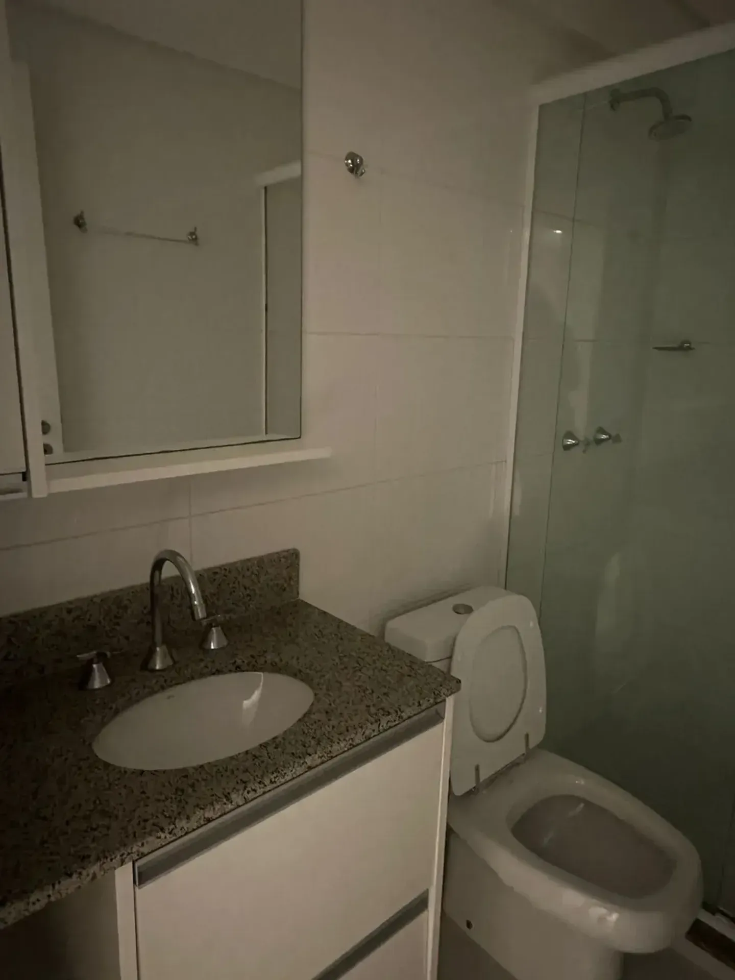 1-bedroom apartment with a compact kitchenette — photo 21
