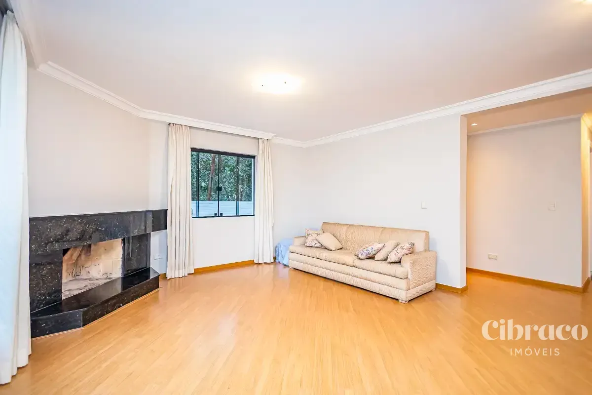 Unfurnished gated condo house with 3 bedrooms and 220 m² — photo 8