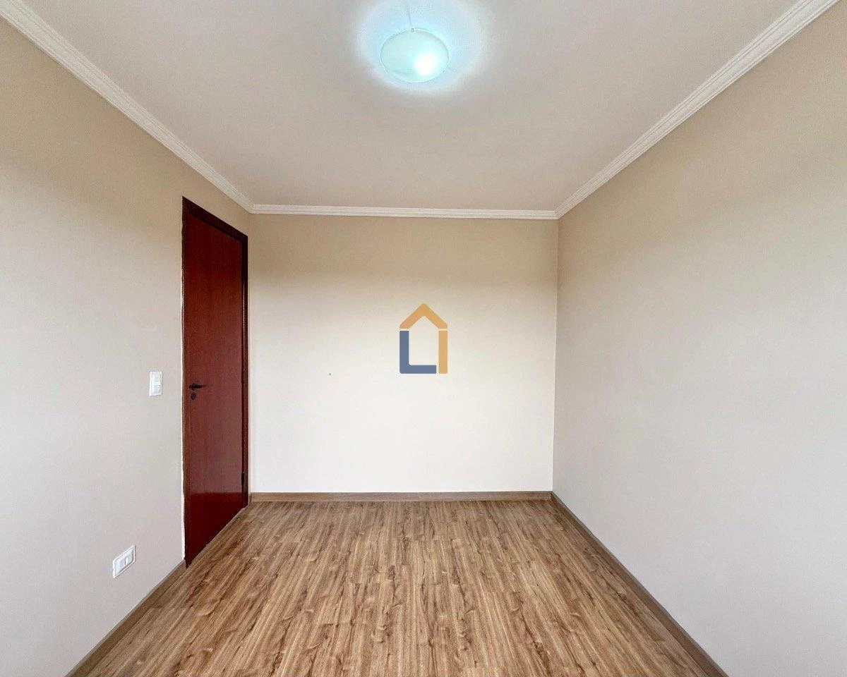 3-bedroom apartment with a washing machine in Curitiba — photo 9
