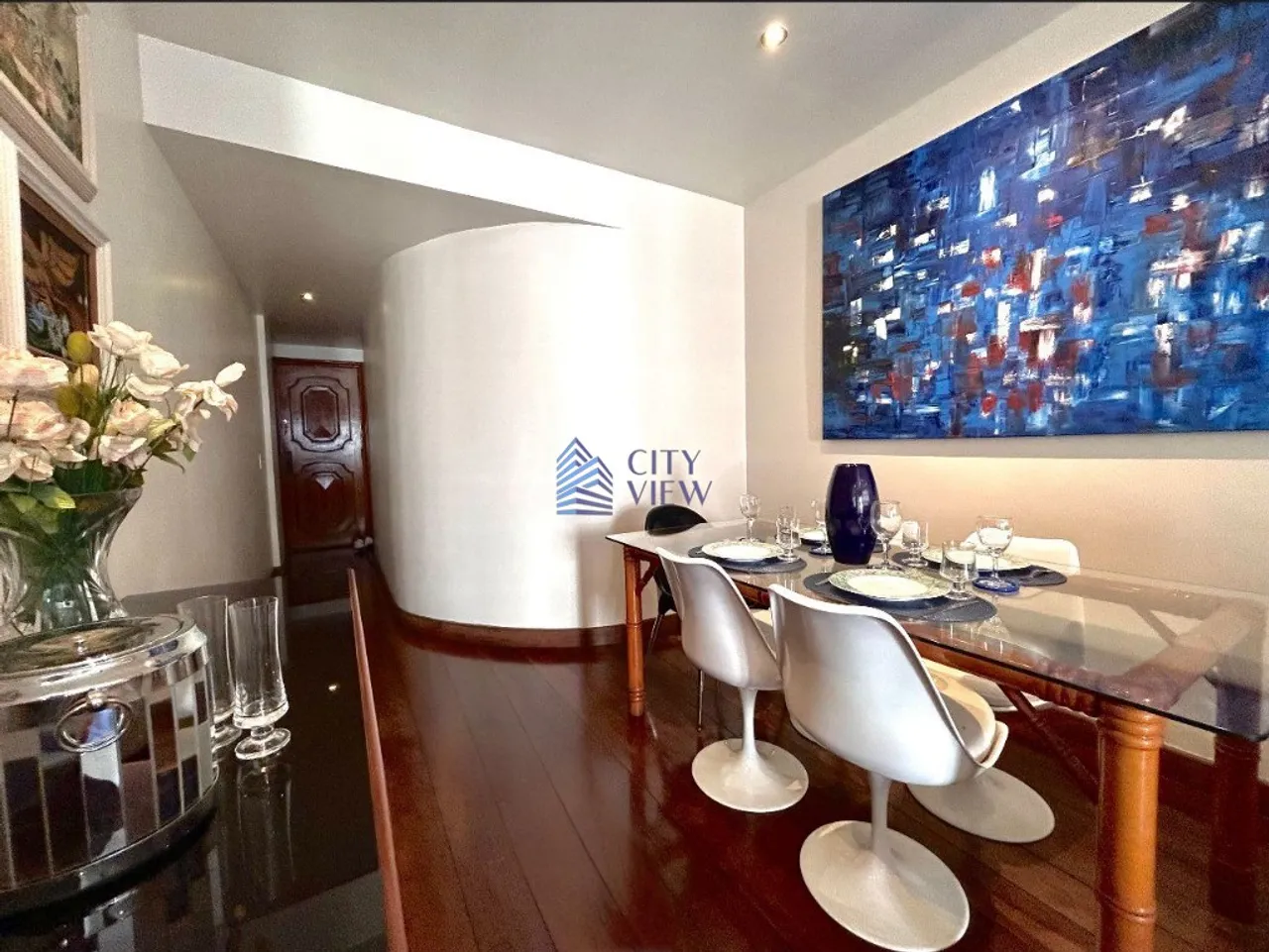 Furnished 2-bedroom apartment with 100 m² and 3 baths — photo 18
