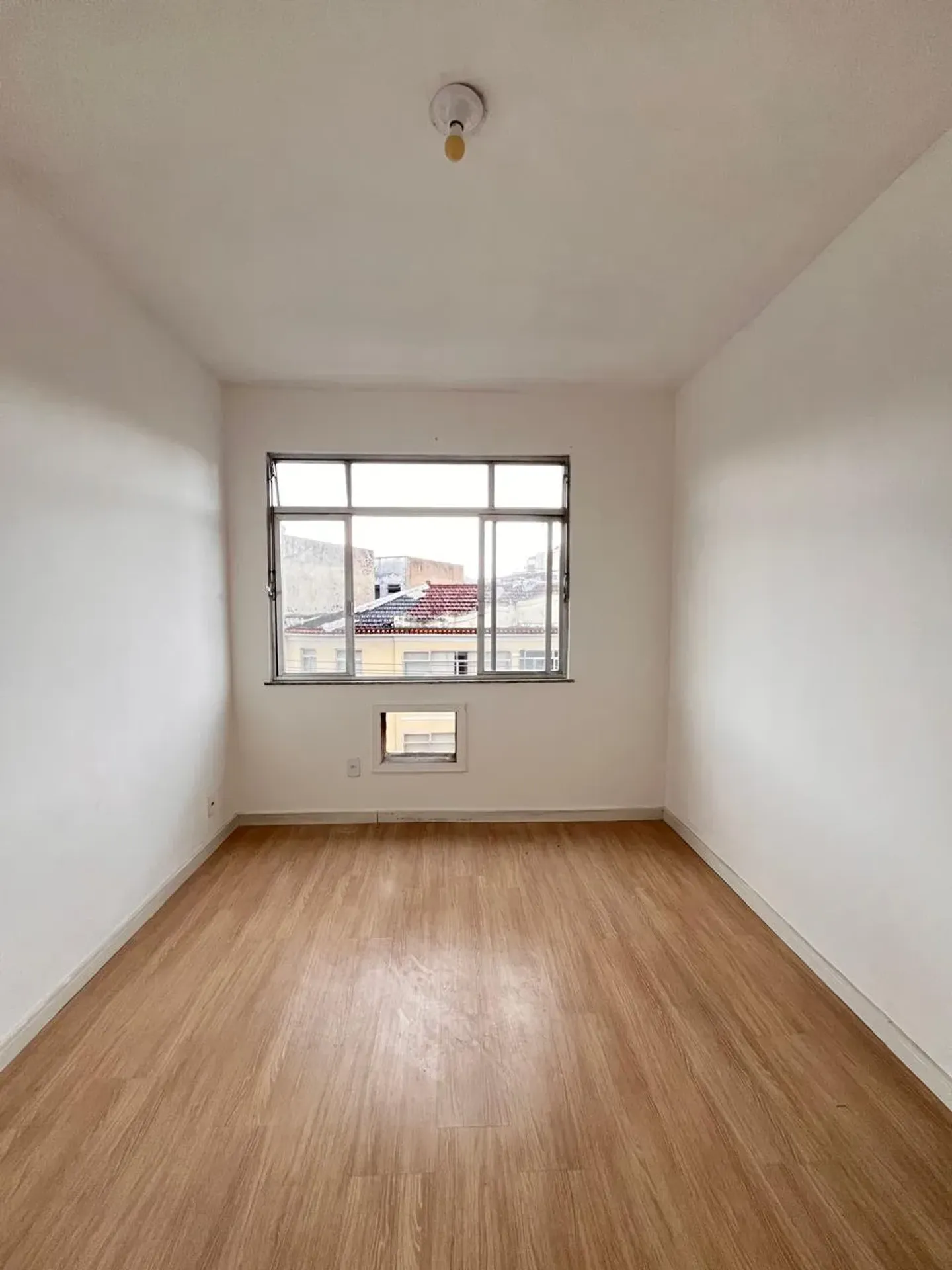 2-bedroom apartment with suite on the 4th floor — photo 24
