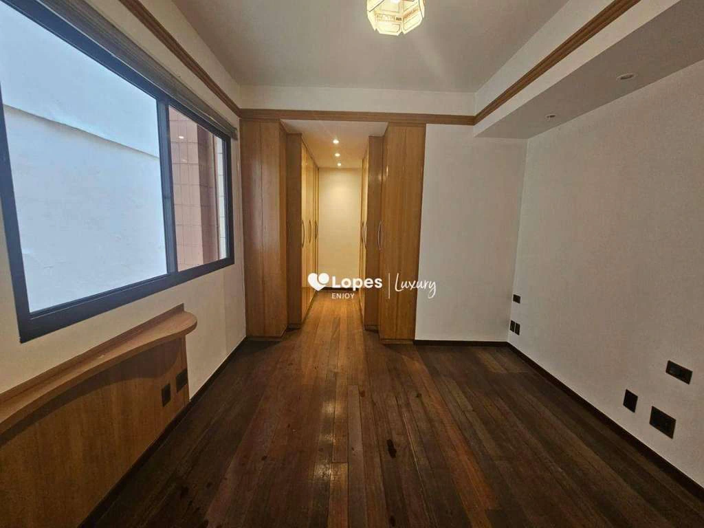 136 m² apartment with 3 bedrooms and 2 parking spaces — photo 15