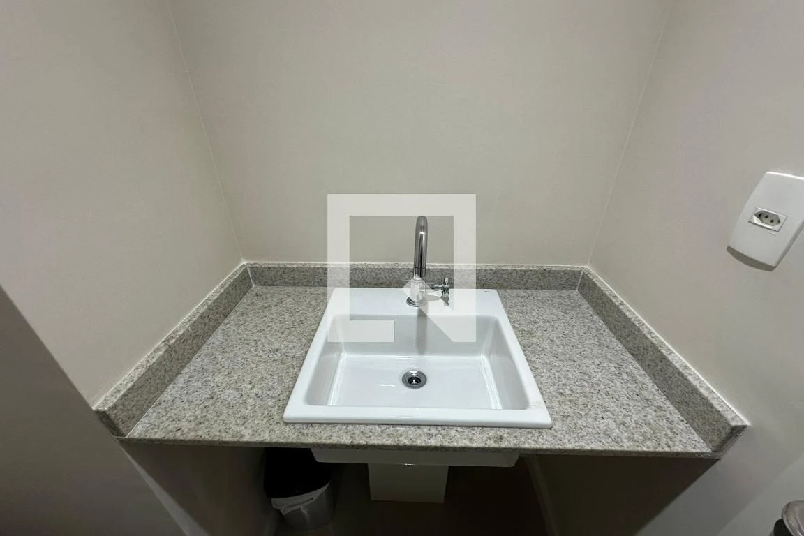 Apartamento mobiliado com 2 quartos e varanda — photo 49