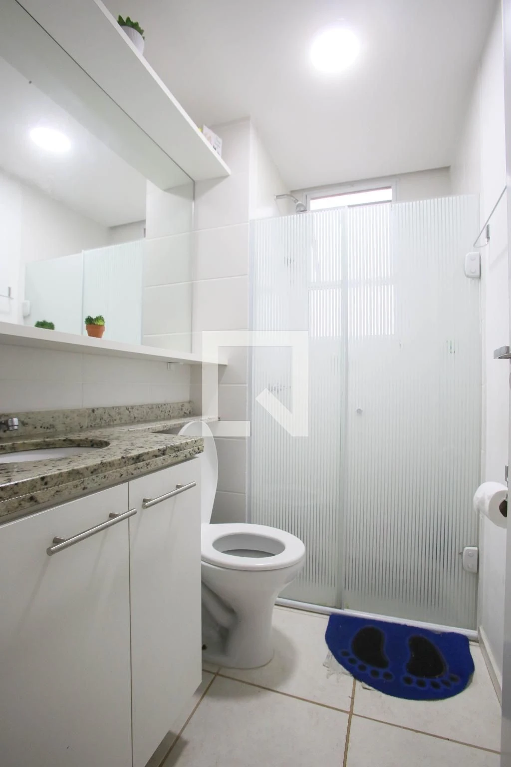 Apartamento com 2 quartos e cozinha fechada — photo 26