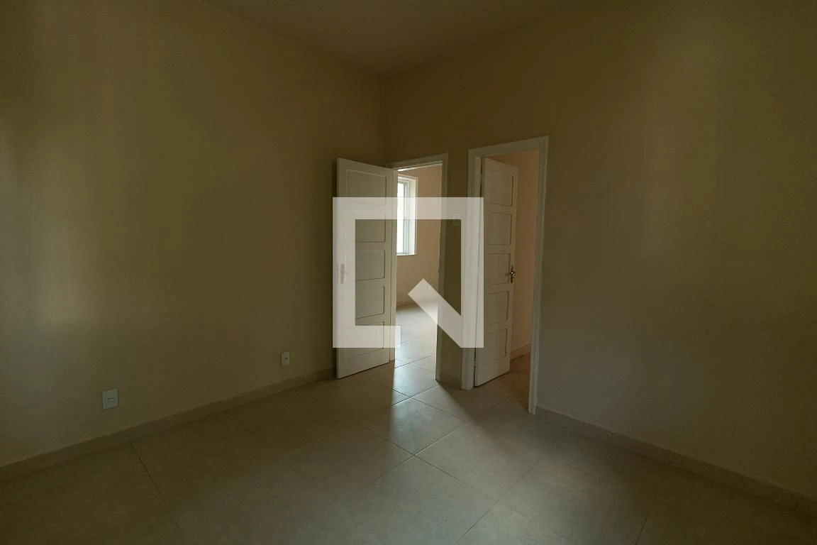 2-bedroom apartment, 1 with its own bathroom, 90 m² — photo 23