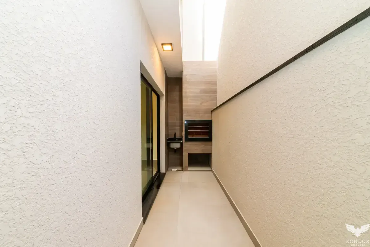 Two-story house with 230 m², 3 bedrooms and 4 baths — photo 64