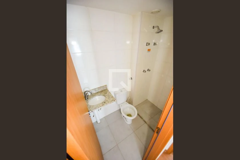 Apartamento de 2 dormitorios con balcón y 48 m² — photo 2