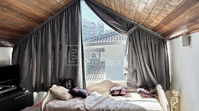 Furnished house with 6 en-suite bedrooms and 10 bathrooms — photo 9