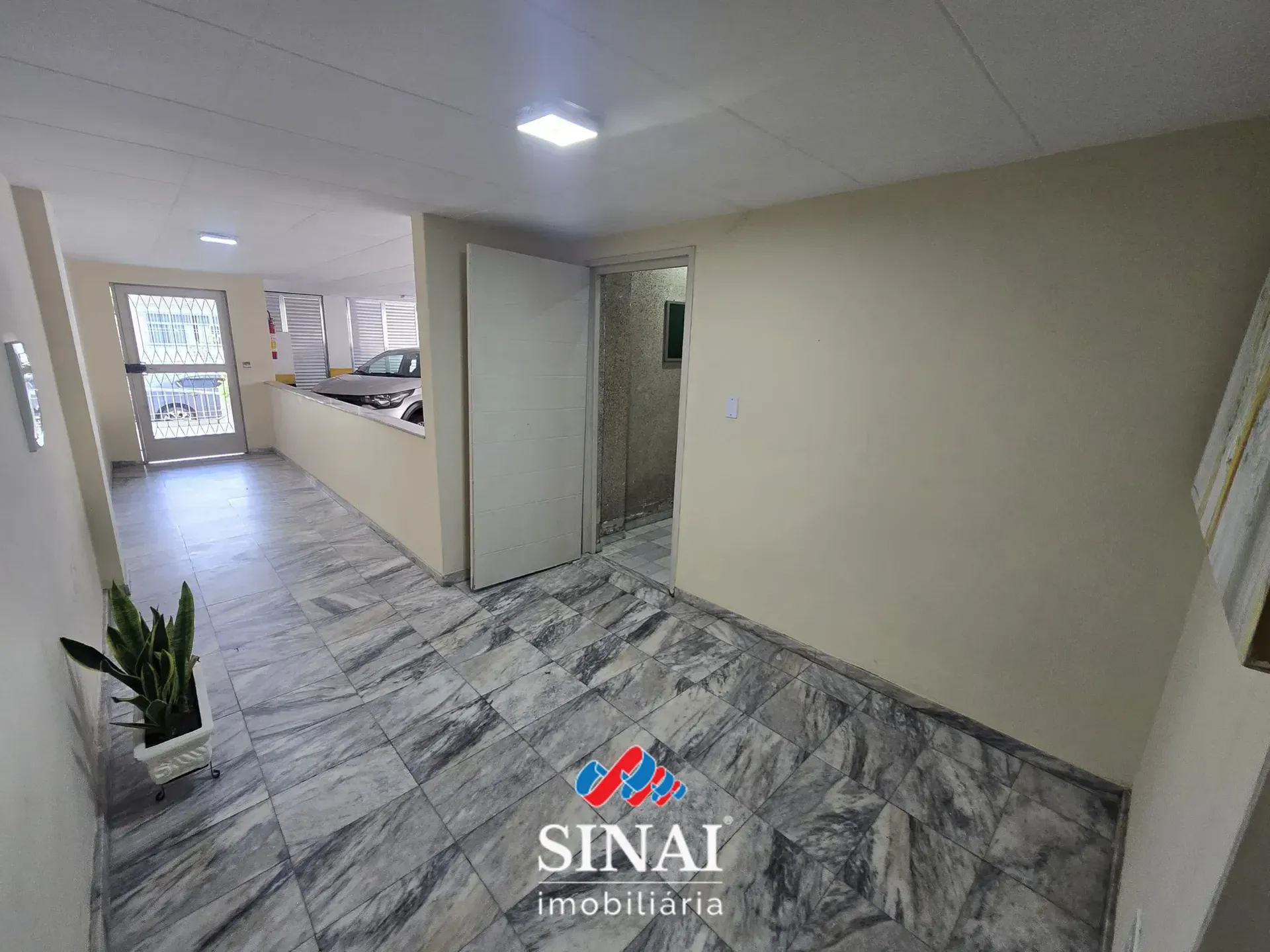 2-bedroom apartment, 77 m² — photo 31