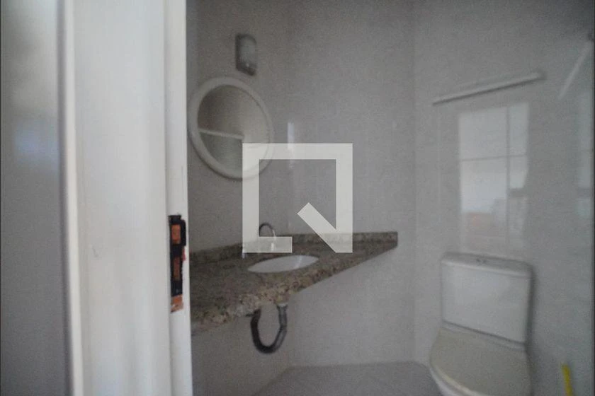 Rental apartment with 3 bedrooms and 120 m² — photo 33