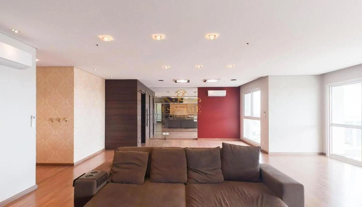 3-bedroom apartment in a building with a sauna — photo 11