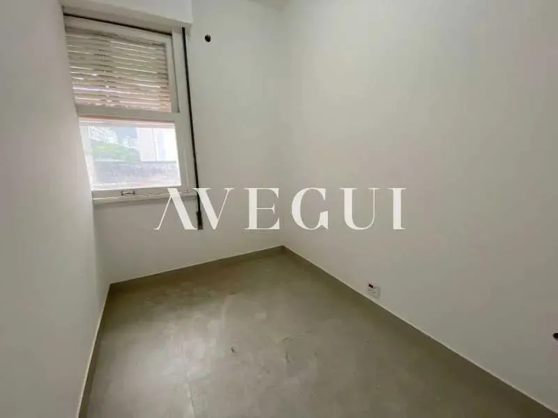 Residential apartment with 3 bedrooms and 2 bathrooms — photo 9