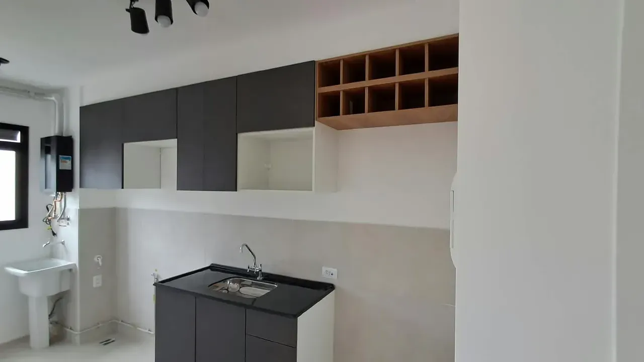2-bedroom apartment with open-plan kitchen and 43 m² — photo 7