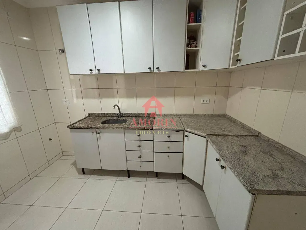 3-bedroom house with a grill on the balcony in Curitiba — photo 5