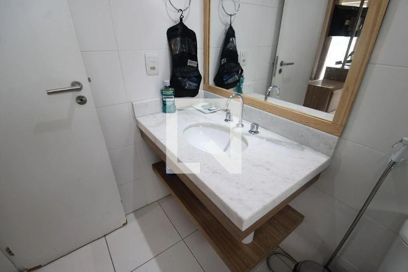 Apartamento amueblado de 40 m² con 1 dormitorio y balcón — photo 2